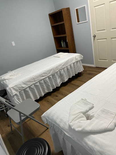 7 Plus Massage - Asian Massage